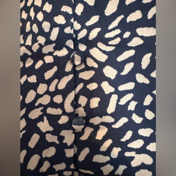 NEW WOMEN’S BOHO LONG SLEEVE FLORAL PRINT CHIFFON BLOUSE V NECK BUTTON FRONT XL - Picture 8 of 8